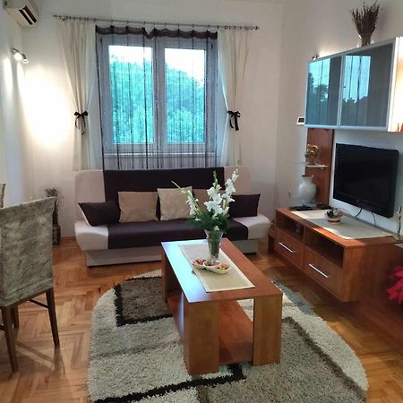 Dora Apartman Palić Zewnętrze zdjęcie