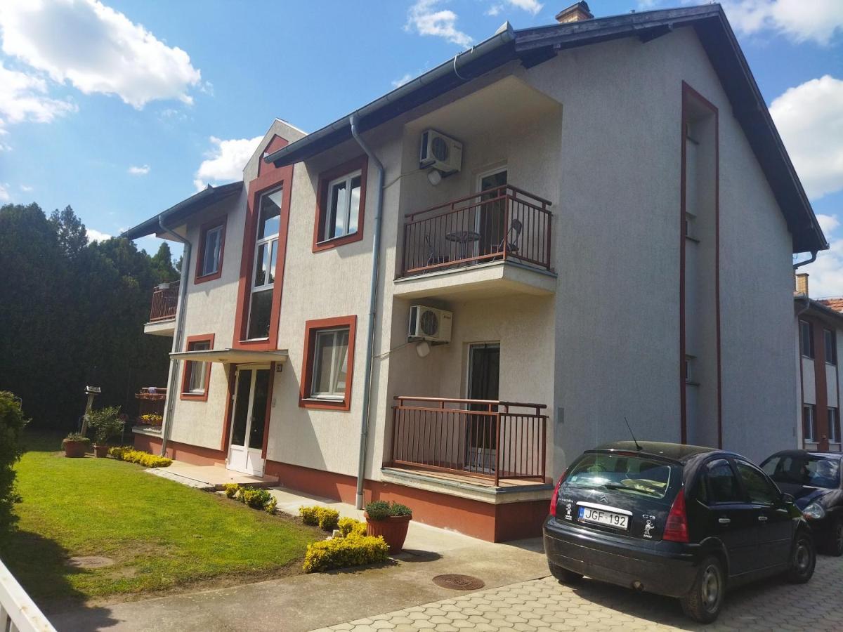 Dora Apartman Palić Zewnętrze zdjęcie