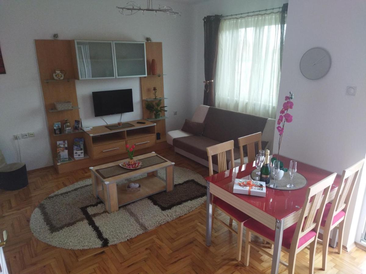 Dora Apartman Palić Zewnętrze zdjęcie
