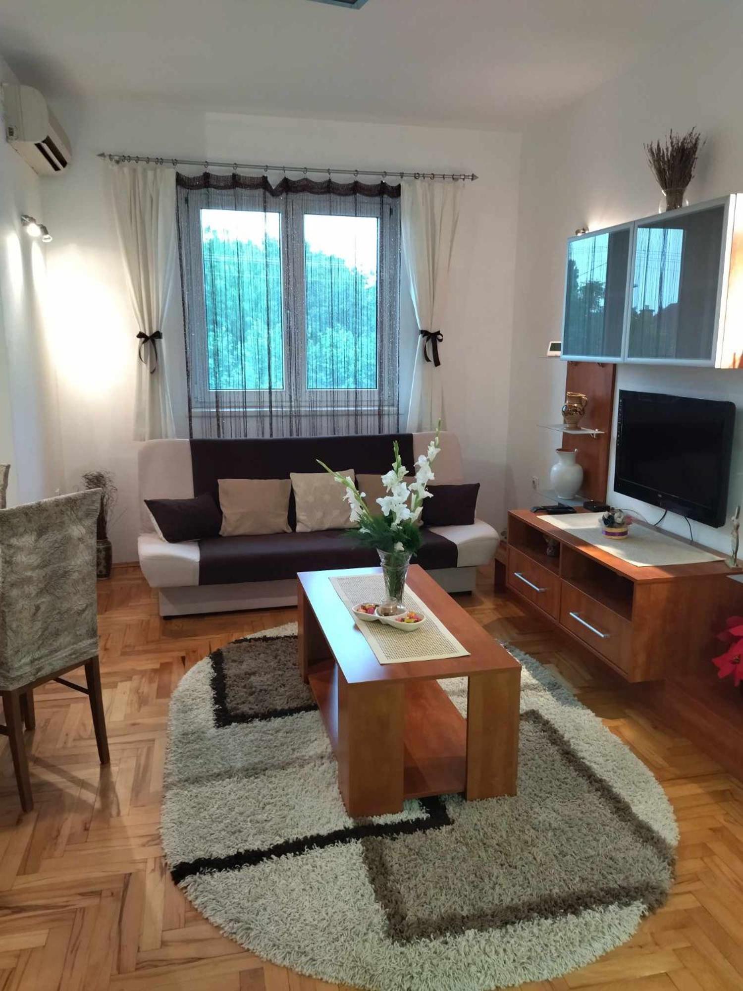 Dora Apartman Palić Zewnętrze zdjęcie
